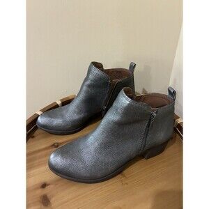 LUCKY BRAND BASEL METALLIC SILVER GRAY LEATHER BOOTS SIZE 8